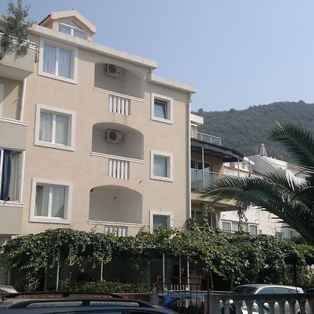 Hibiscus Guest House Budua Esterno foto