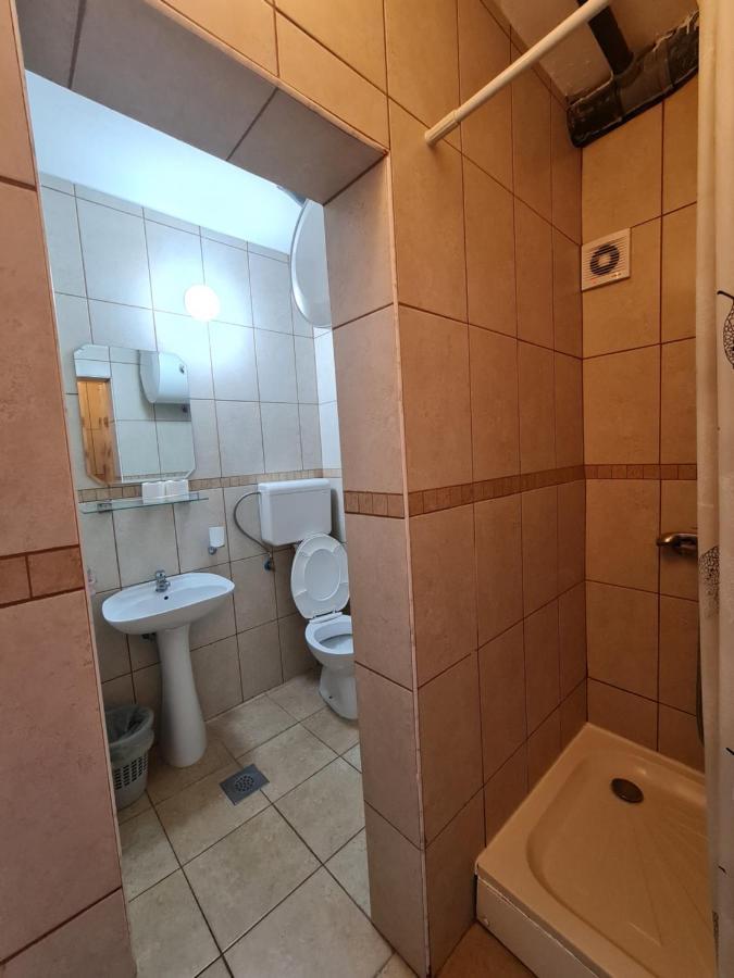 Hibiscus Guest House Budua Esterno foto
