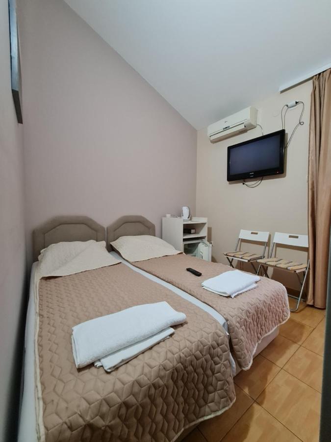 Hibiscus Guest House Budua Esterno foto