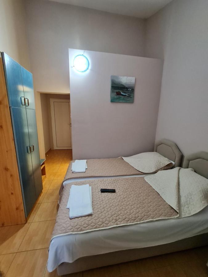 Hibiscus Guest House Budua Esterno foto