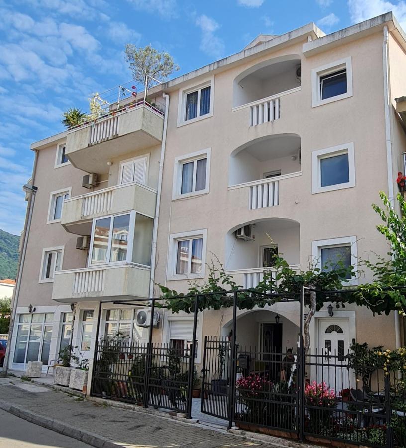 Hibiscus Guest House Budua Esterno foto