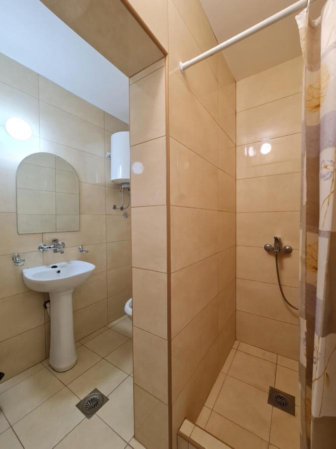 Hibiscus Guest House Budua Esterno foto