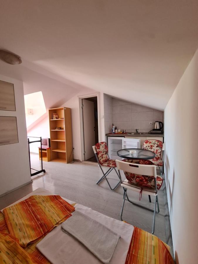 Hibiscus Guest House Budua Esterno foto